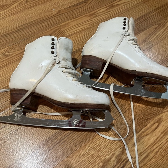 Harlick custom figure skates women 6 1/2-7 - Picture 6 of 12